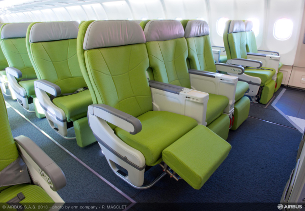 A330-300_Skymark_cabin