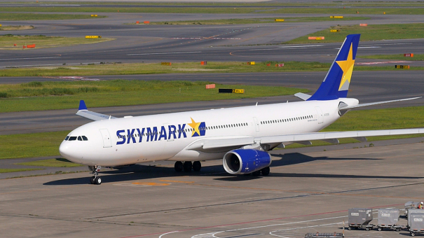 skymark-a330-1