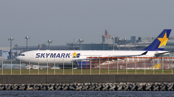 skymark-a330-3