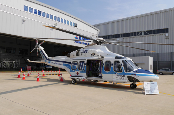 中部空港海上保安航空基地のヘリコプター「かみたか」 [photo: Travel Online News]